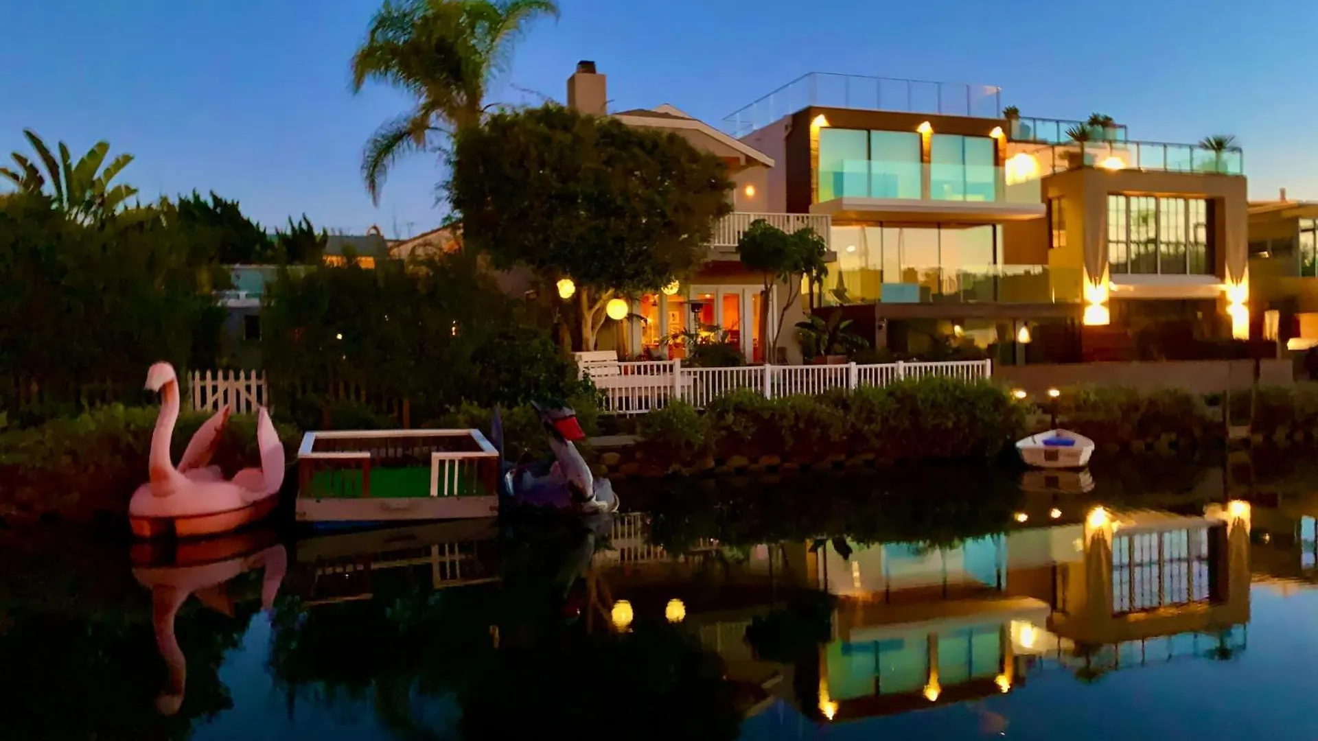 Chic Venice Beach Bungalow Steps From The Canals & Beach Los Angeles États-Unis